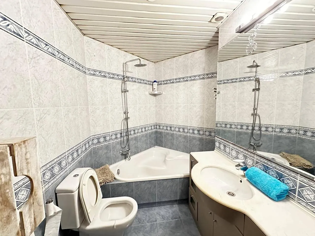 Nuevo Paris Habitaciones Barcelona Bed & Breakfast